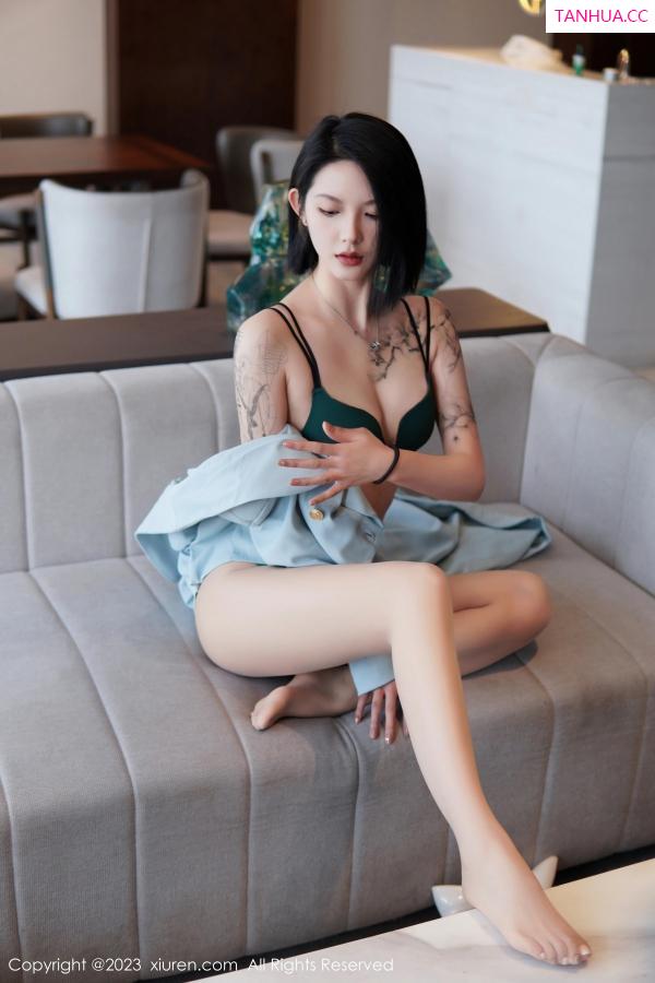   [XiuRen]高清写真图 2023.06.09 No.6885 乔一一 丝袜美腿第58张图片